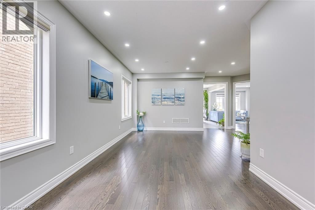 99 MCKNIGHT AVENUE Image 6