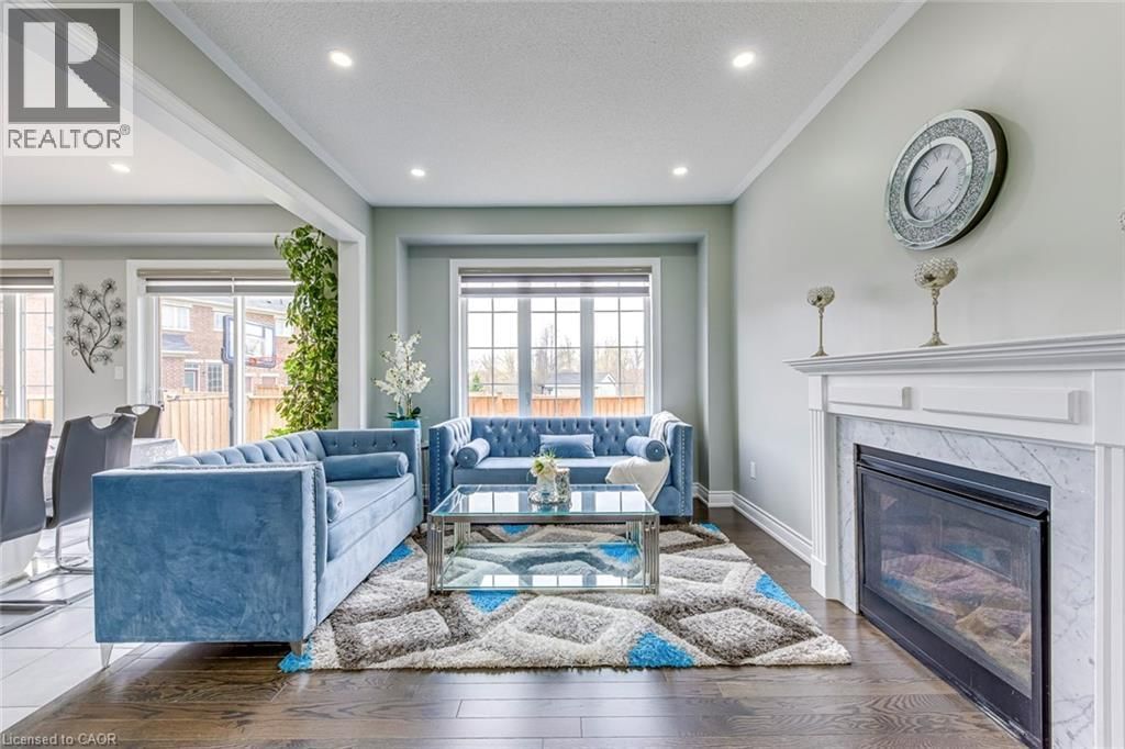 99 MCKNIGHT AVENUE Image 8