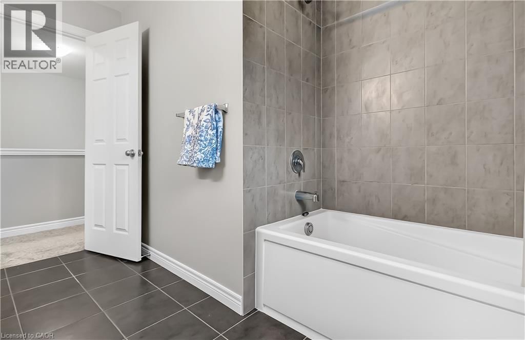 39 EVERTON DRIVE Image 33