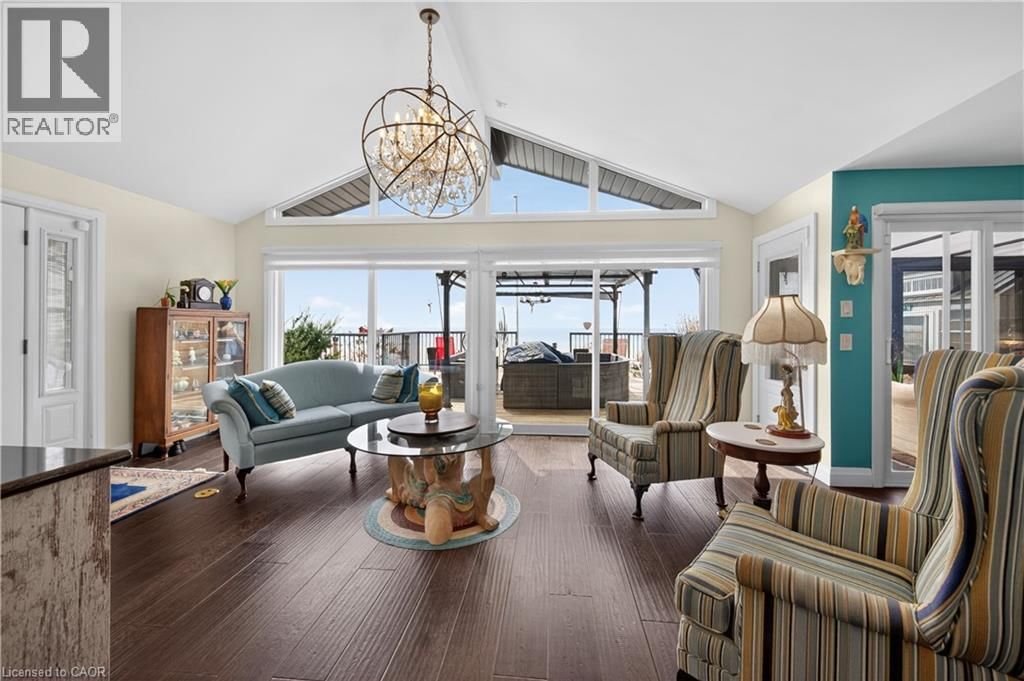 2023 MAPLE BOULEVARD Image 6