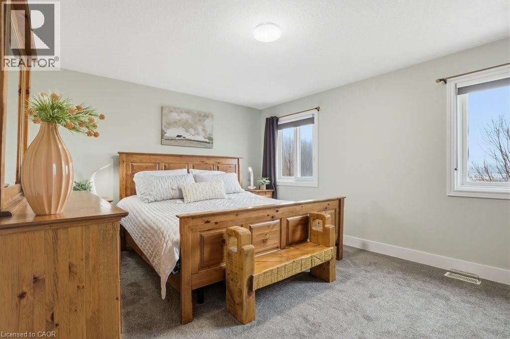 152 LASCHINGER BOULEVARD Image 11