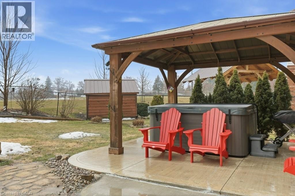 152 LASCHINGER BOULEVARD Image 26