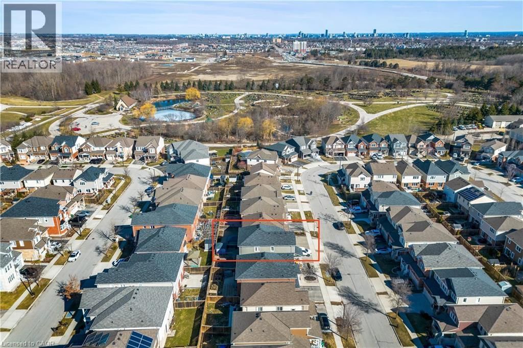 334 APPLE HILL CRESCENT Image 40