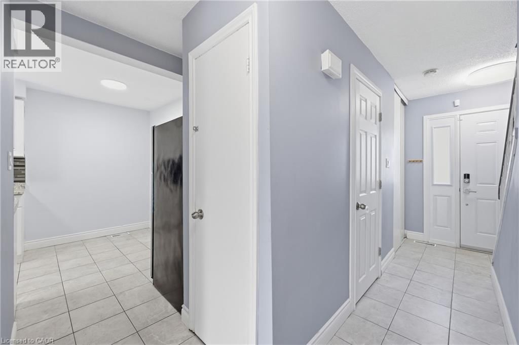 29 - 262 KENORA AVENUE Image 11