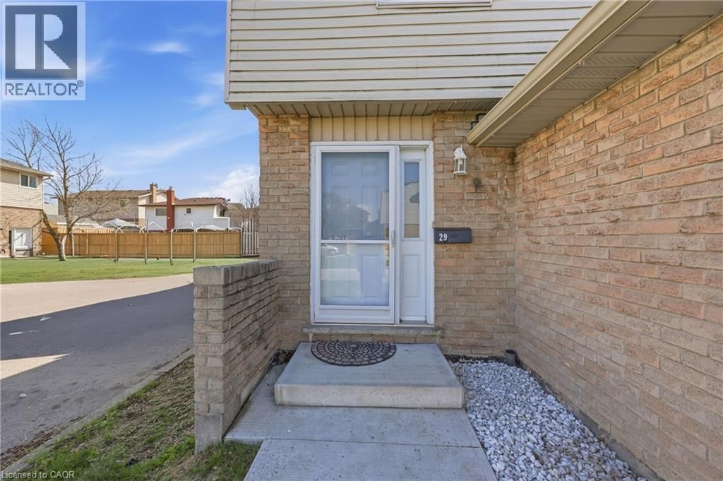 29 - 262 KENORA AVENUE Image 7