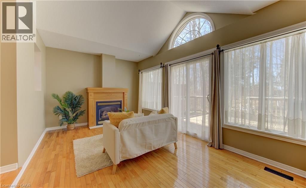 10 - 20 FORREST AVENUE WEST Image 12