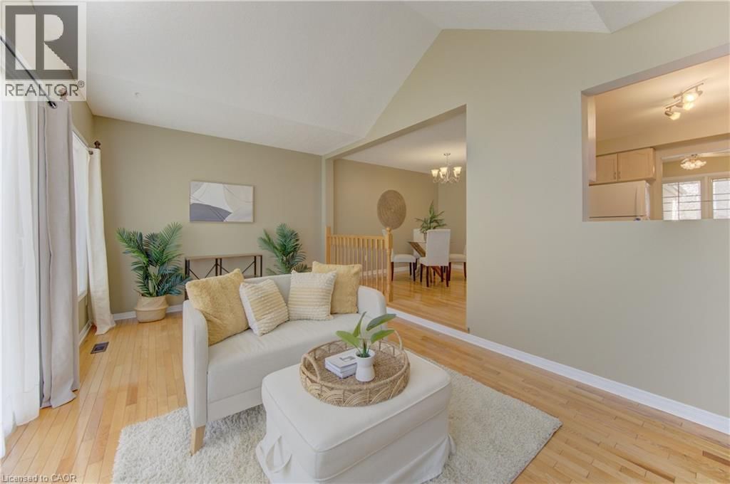 10 - 20 FORREST AVENUE WEST Image 14