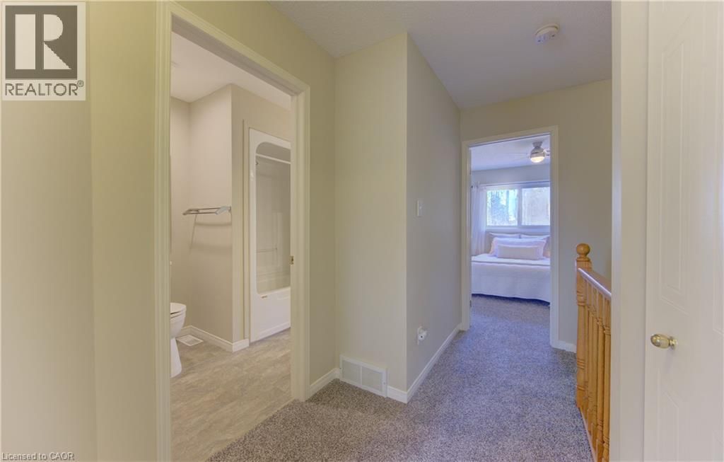 10 - 20 FORREST AVENUE WEST Image 20