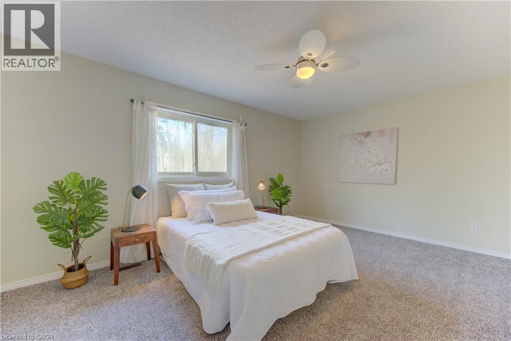 10 - 20 FORREST AVENUE WEST Image 24