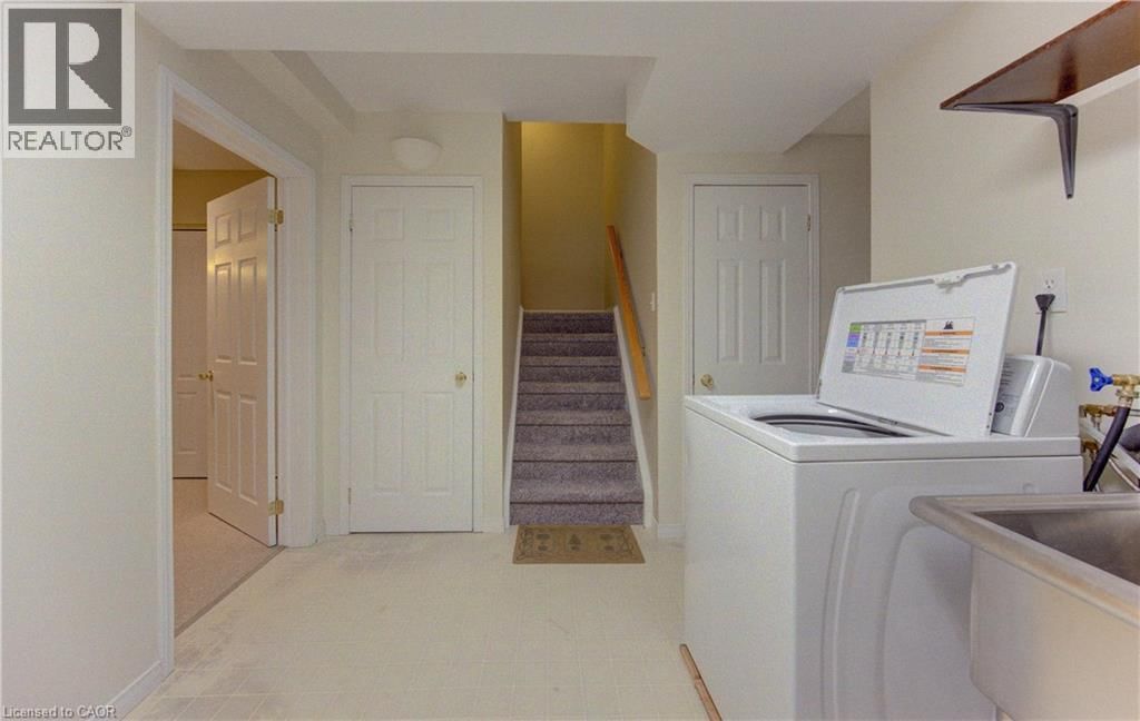 10 - 20 FORREST AVENUE WEST Image 28