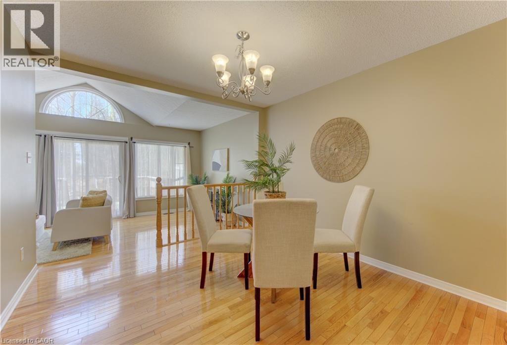 10 - 20 FORREST AVENUE WEST Image 7