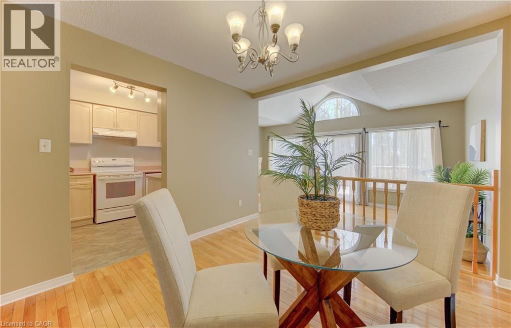 10 - 20 FORREST AVENUE WEST Image 8