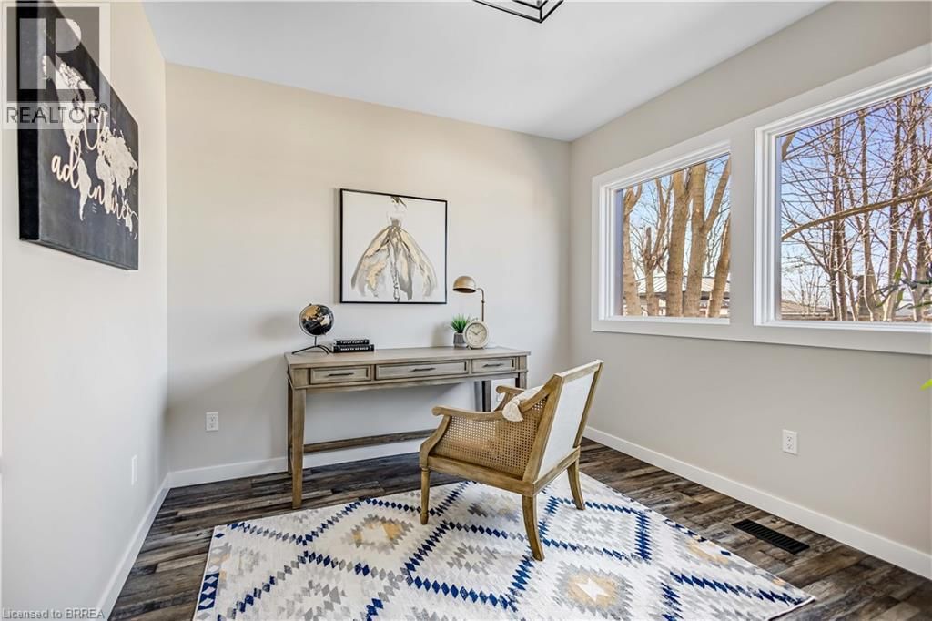 19 KENNEDY STREET Image 17