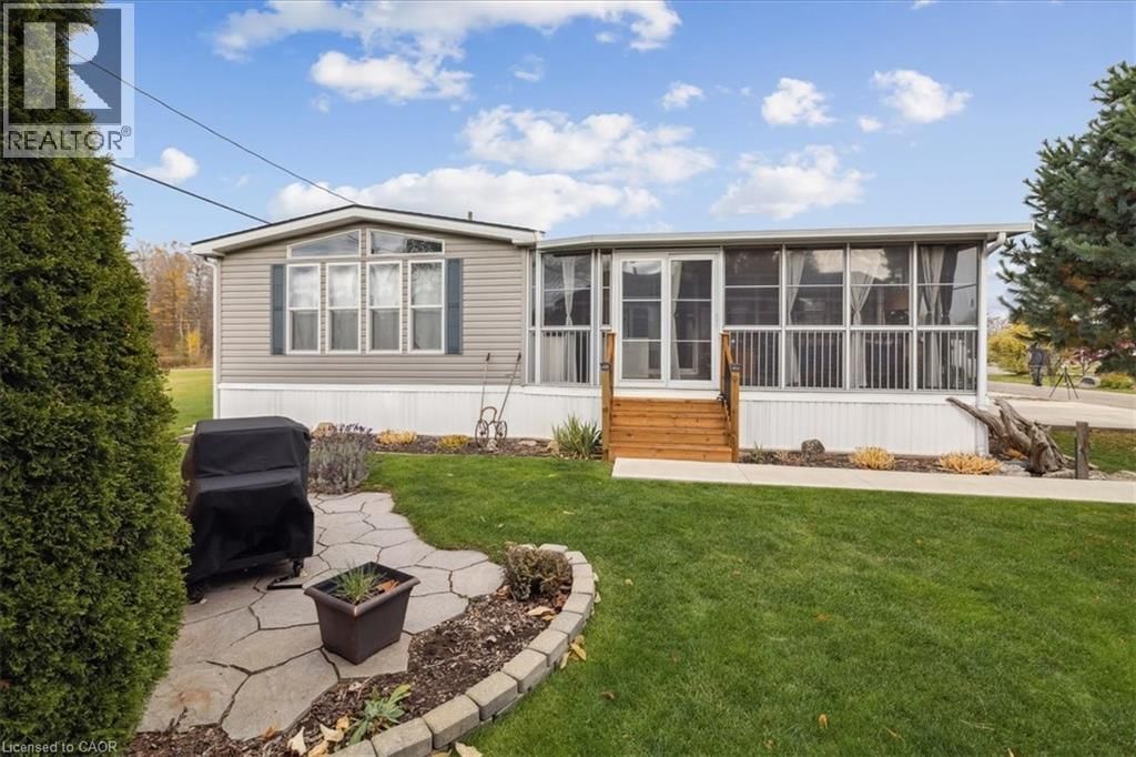 13 Spruce - 4449 MILBUROUGH LINE Image 1