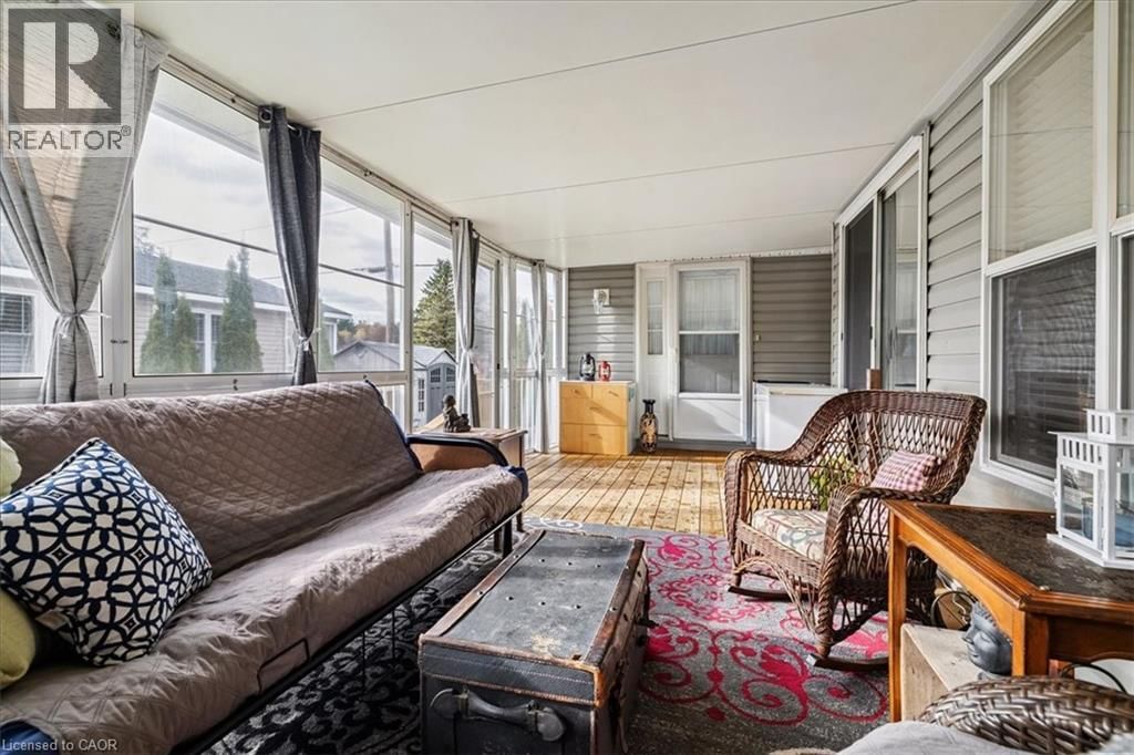 13 Spruce - 4449 MILBUROUGH LINE Image 11