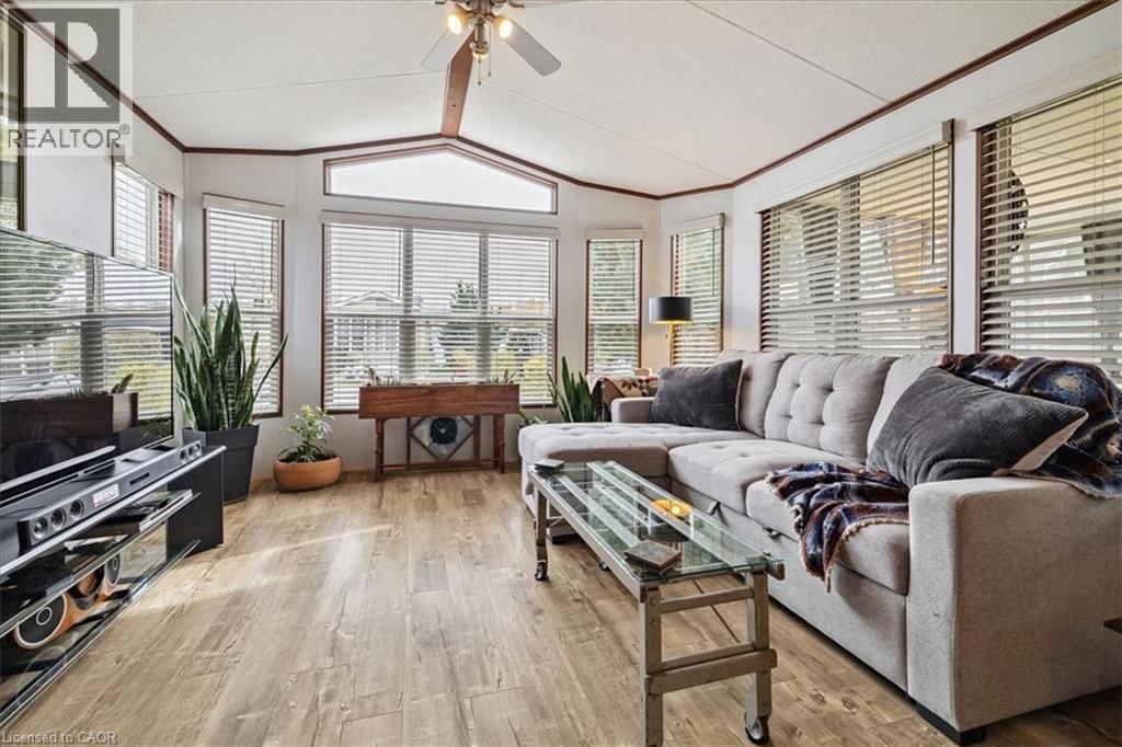 13 Spruce - 4449 MILBUROUGH LINE Image 13