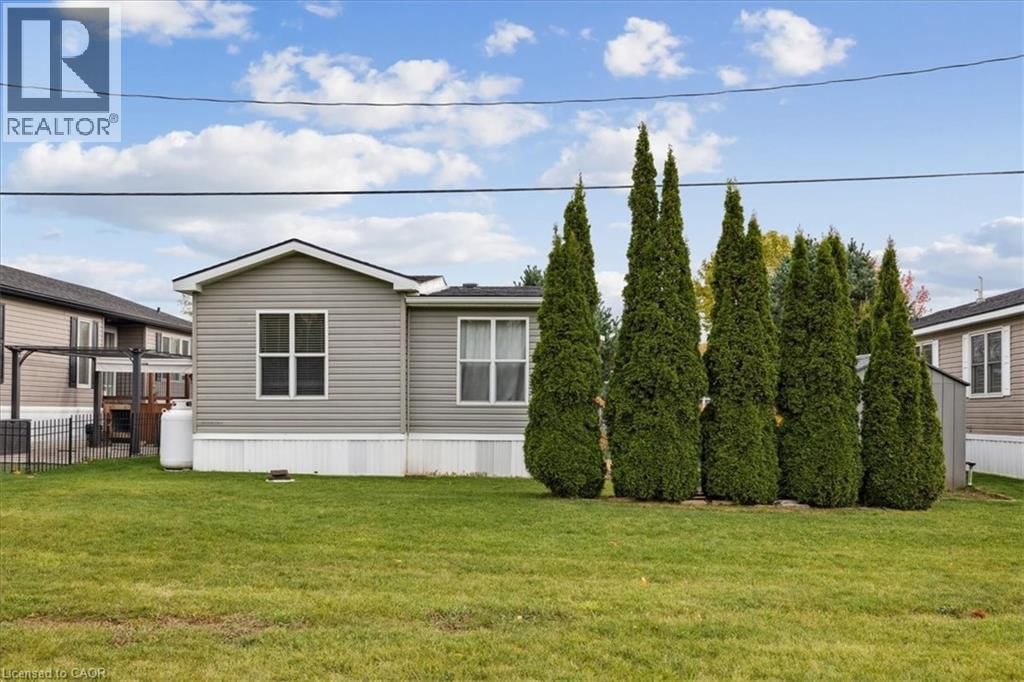 13 Spruce - 4449 MILBUROUGH LINE Image 23