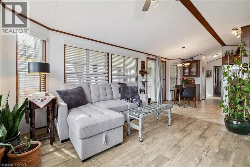 13 Spruce - 4449 MILBUROUGH LINE Image 3