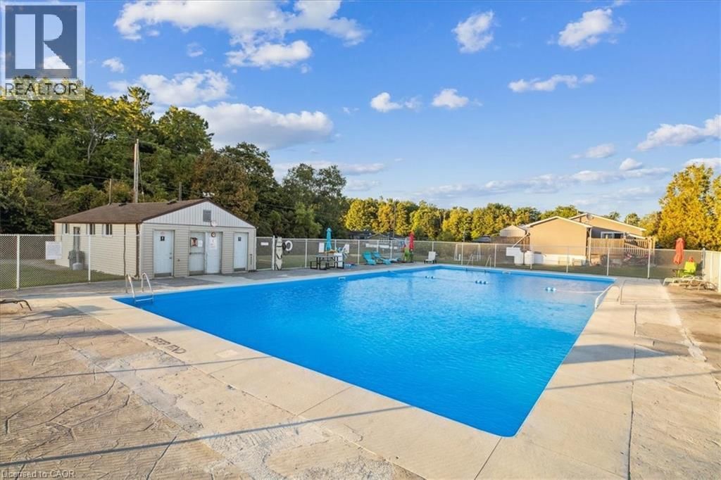 13 Spruce - 4449 MILBUROUGH LINE Image 32