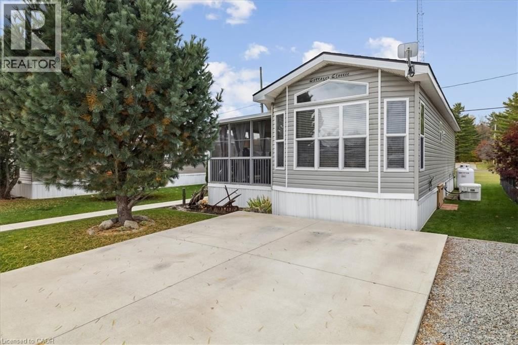 13 Spruce - 4449 MILBUROUGH LINE Image 6