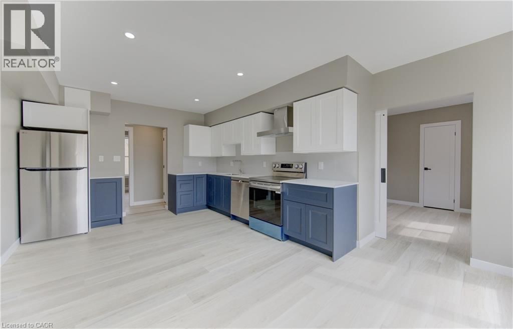 67 LOUISA STREET Image 5