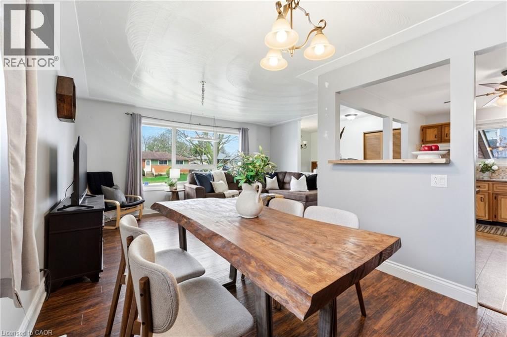 13 GREENWOOD DRIVE Image 12