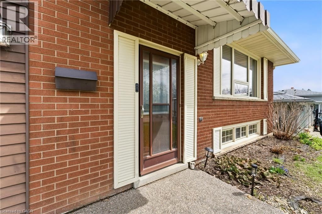 13 GREENWOOD DRIVE Image 3