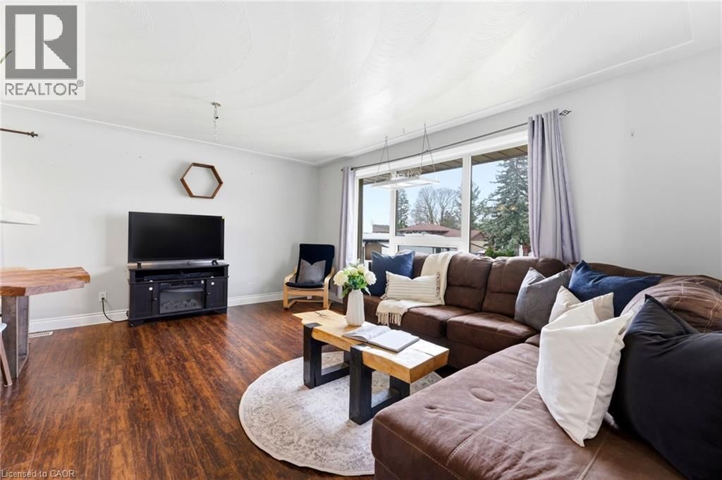 13 GREENWOOD DRIVE Image 7