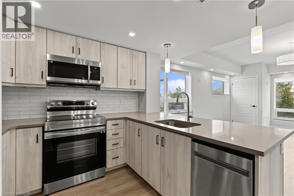 211 - 3998 VICTORIA AVENUE Image 11