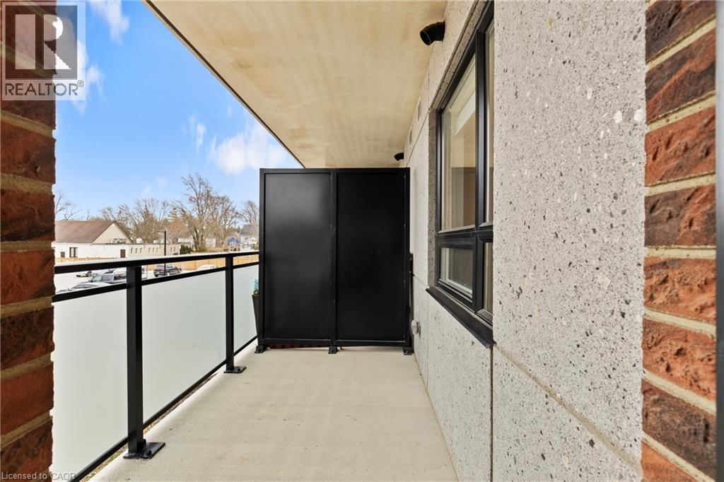 211 - 3998 VICTORIA AVENUE Image 24