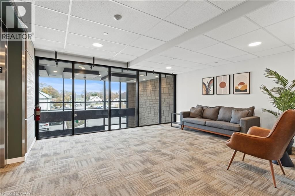 211 - 3998 VICTORIA AVENUE Image 30