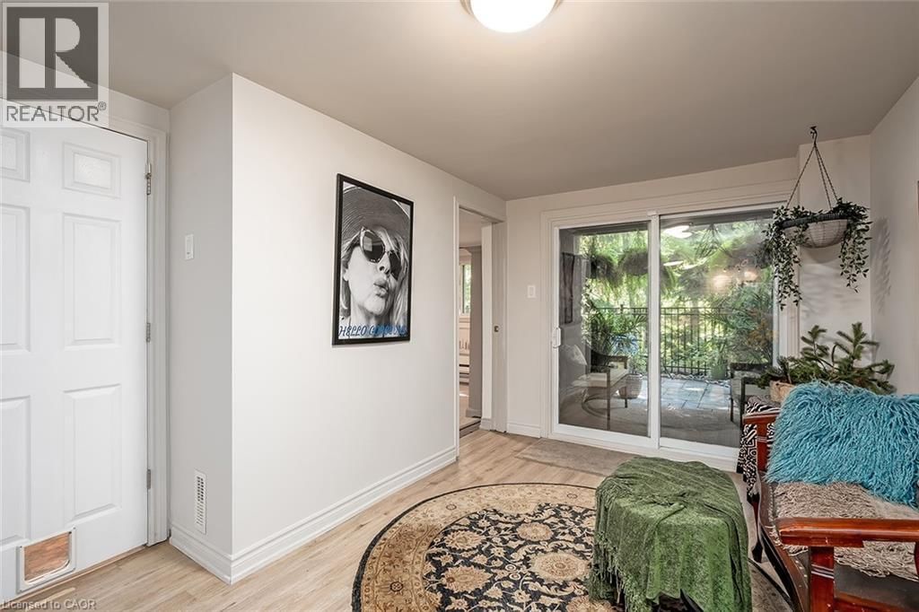 5 - 1580 KERNS ROAD Image 34