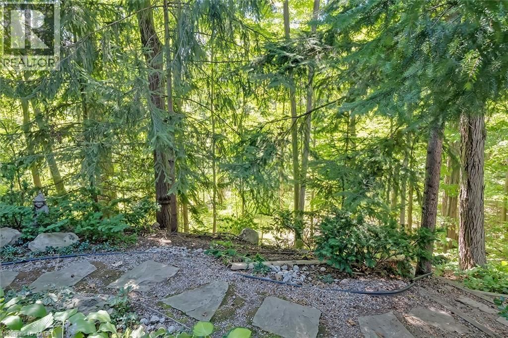 5 - 1580 KERNS ROAD Image 41