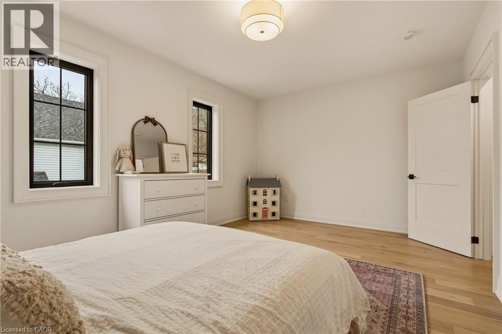 30 MATILDA STREET NORTH Image 33