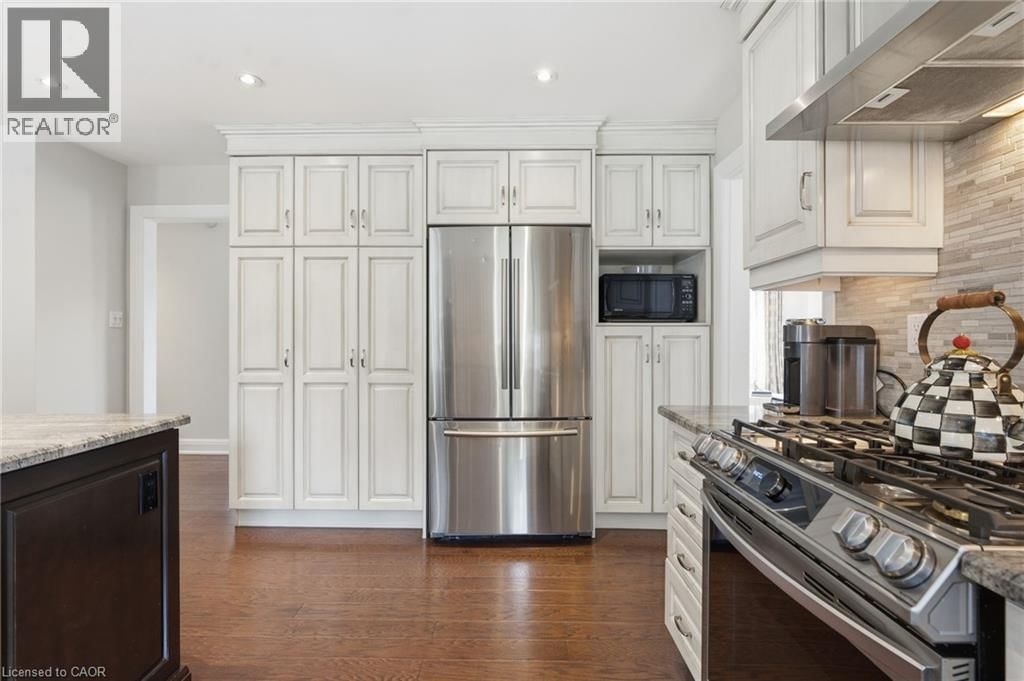 28 DEERVIEW AVENUE Image 14