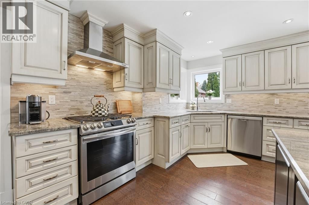 28 DEERVIEW AVENUE Image 15