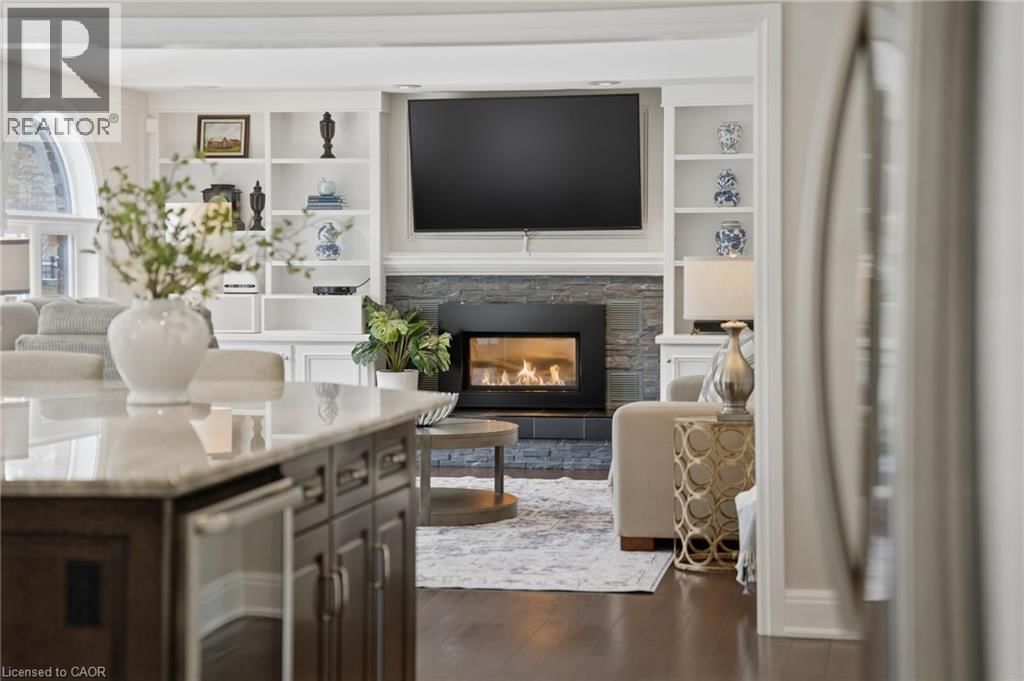 28 DEERVIEW AVENUE Image 20