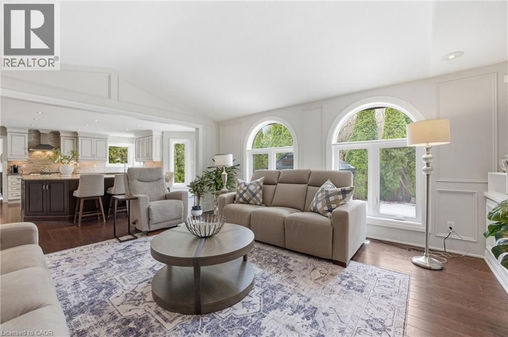 28 DEERVIEW AVENUE Image 22