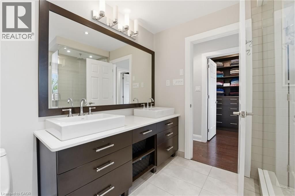 28 DEERVIEW AVENUE Image 30