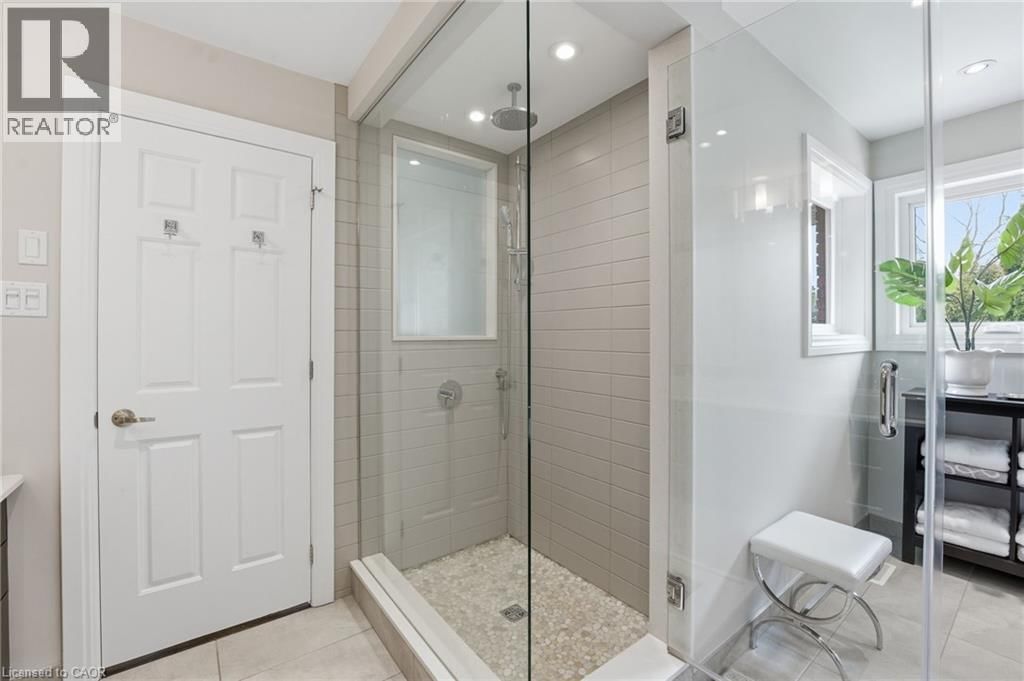 28 DEERVIEW AVENUE Image 31