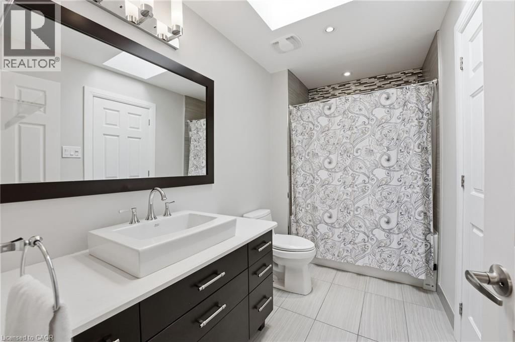 28 DEERVIEW AVENUE Image 36