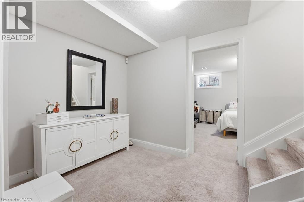 28 DEERVIEW AVENUE Image 37