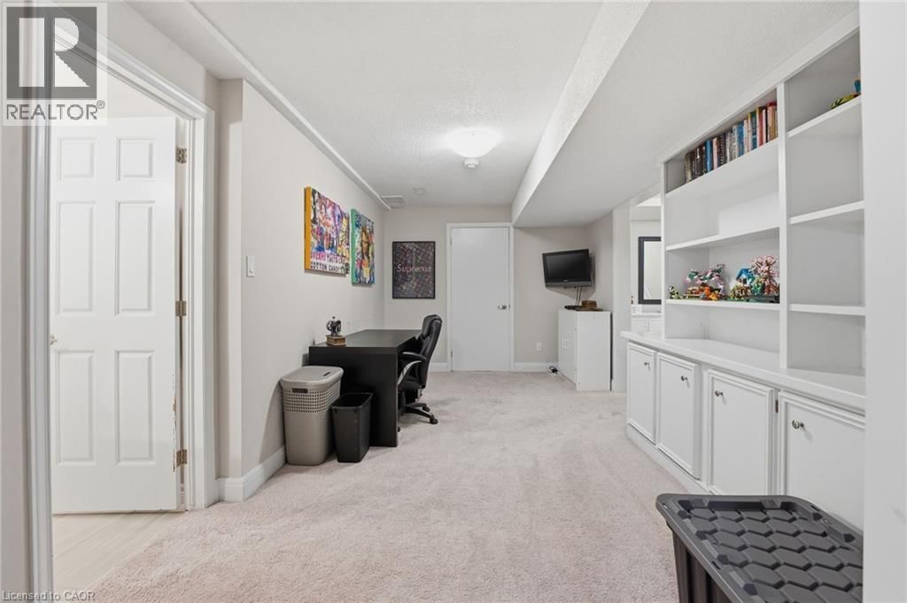 28 DEERVIEW AVENUE Image 38