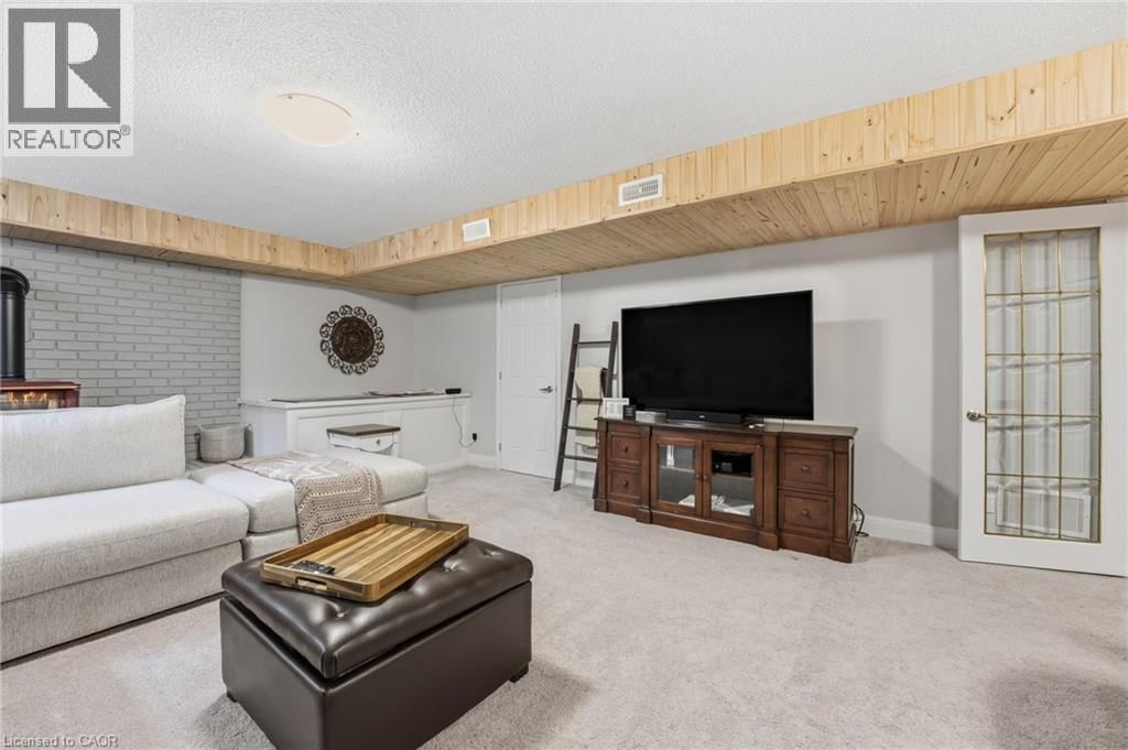 28 DEERVIEW AVENUE Image 40