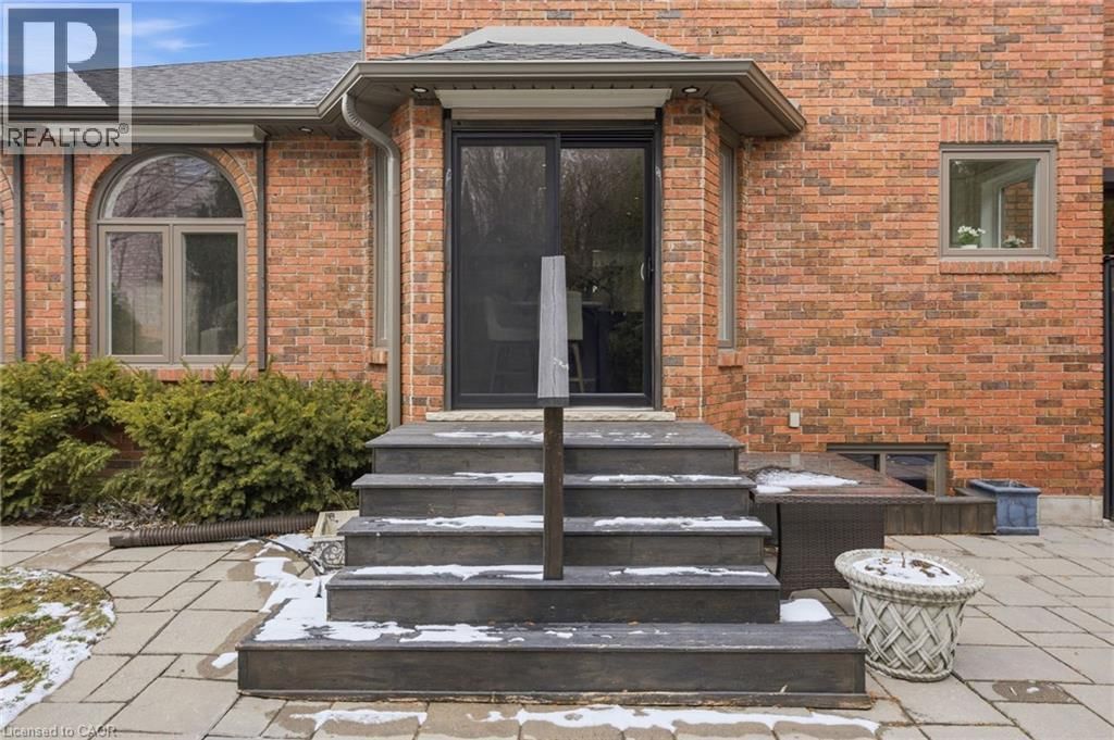 28 DEERVIEW AVENUE Image 43