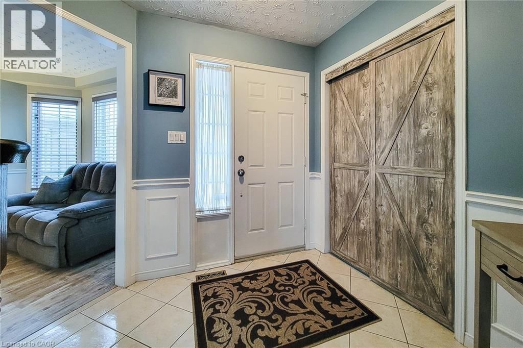 146 LOCHEED DRIVE Image 13