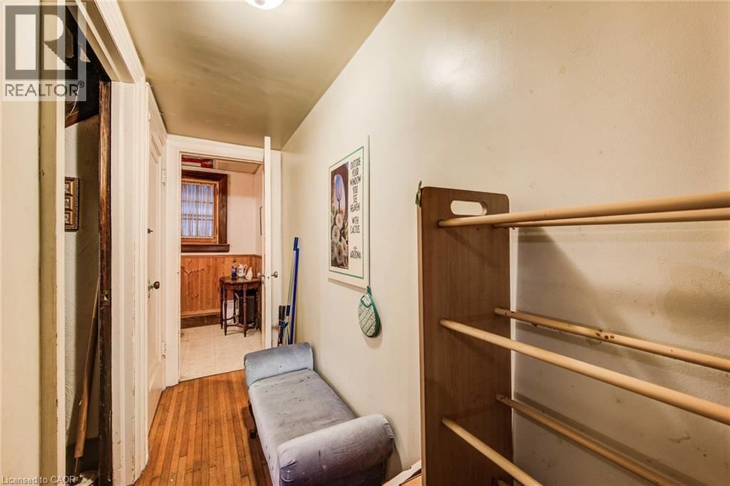 71 MARGARET AVENUE Image 17