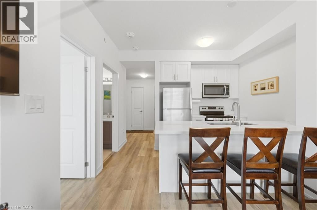 1112 - 460 DUNDAS STREET EAST Image 8