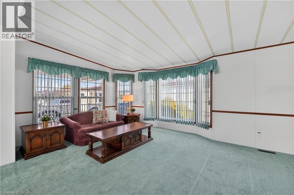 11 - 3033 TOWNLINE ROAD Image 10