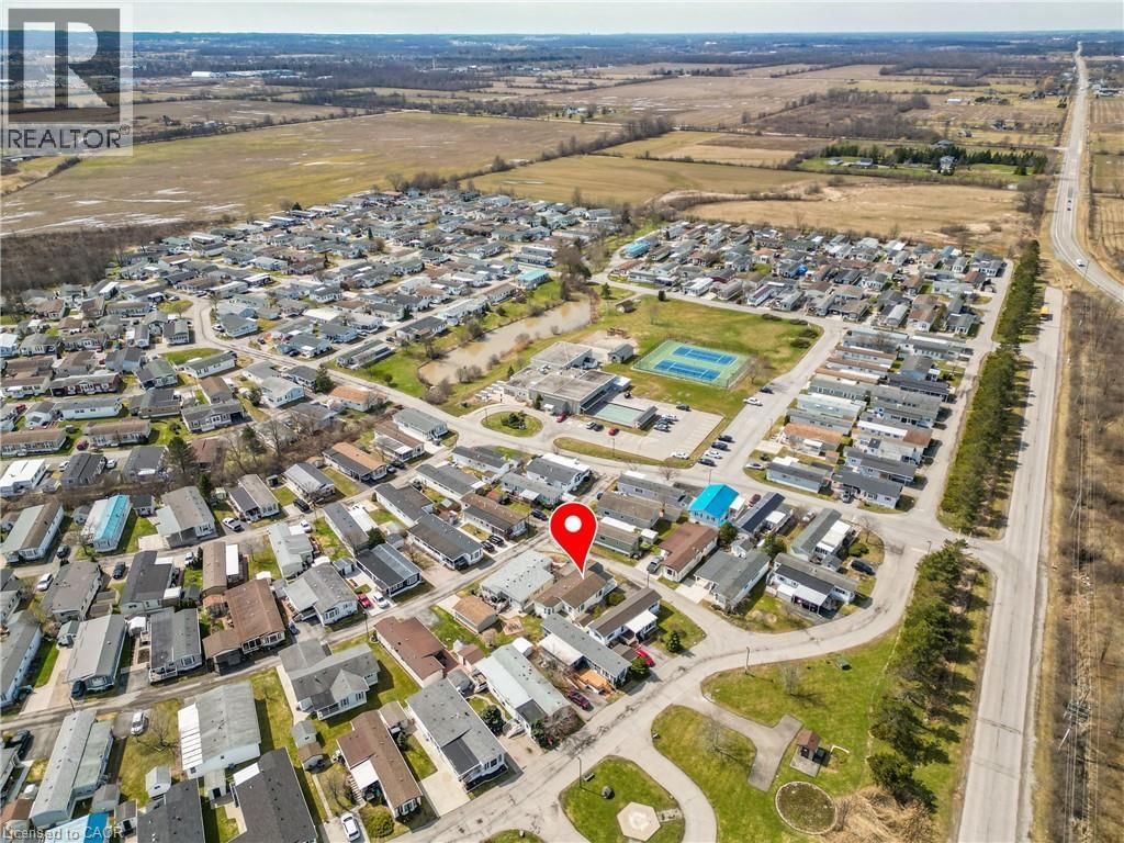 11 - 3033 TOWNLINE ROAD Image 24